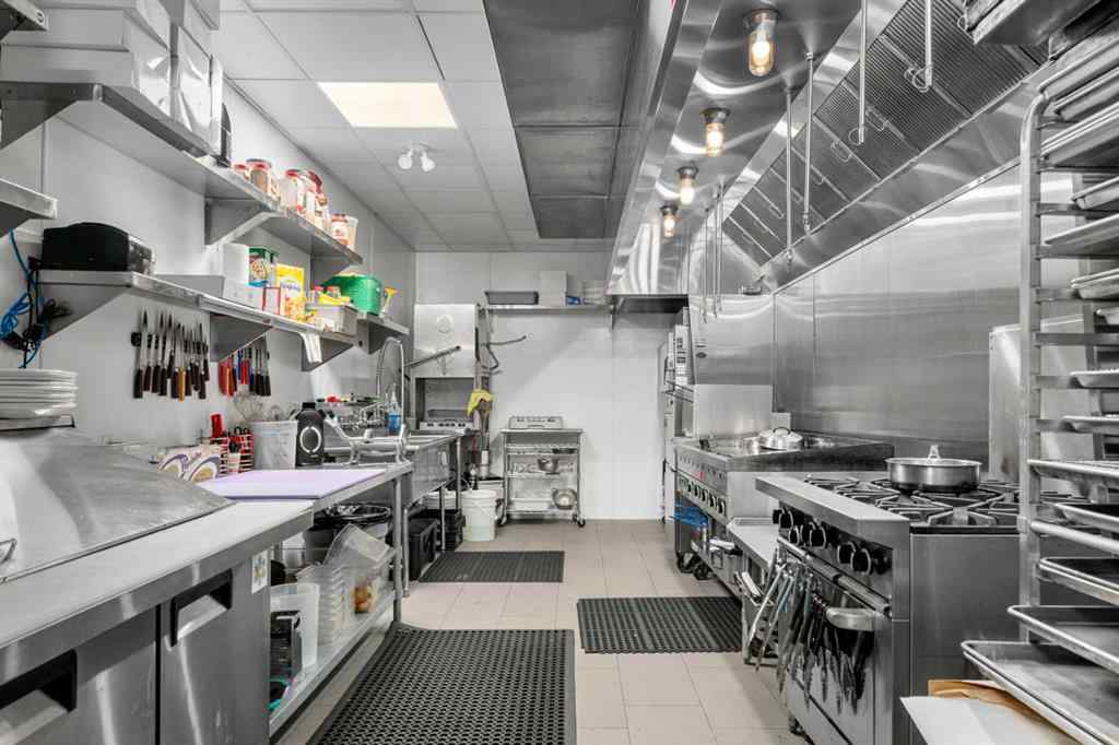 MLS® A2190369 - 905 Mountain Avenue  in NONE Crossfield, Commercial