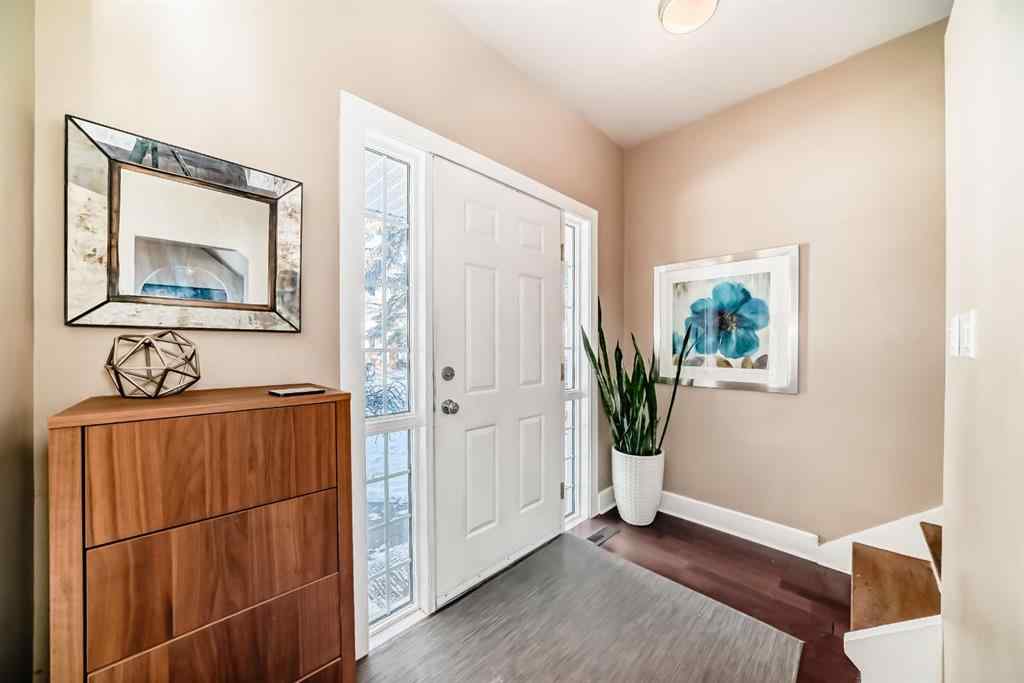 MLS® A2190435 - 2125 36 Avenue SW in Altadore Calgary, Residential