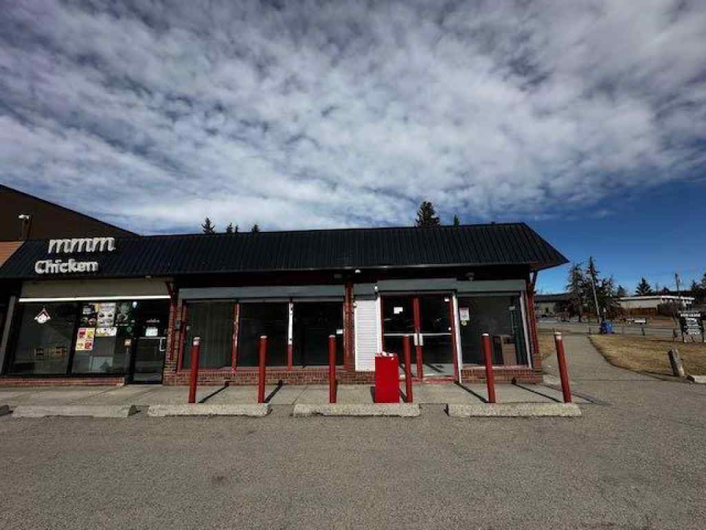 MLS® A2190509 - Unit #76 7930 Bowness Road NW in Bowness Calgary, Commercial