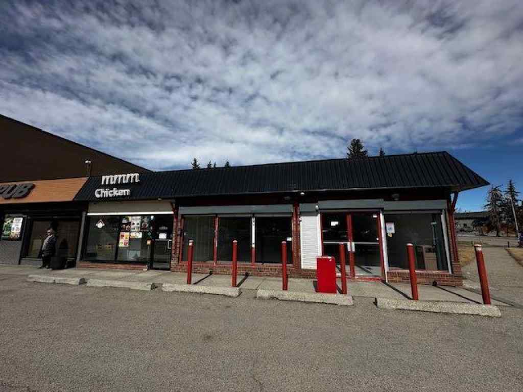 MLS® A2190509 - Unit #76 7930 Bowness Road NW in Bowness Calgary, Commercial