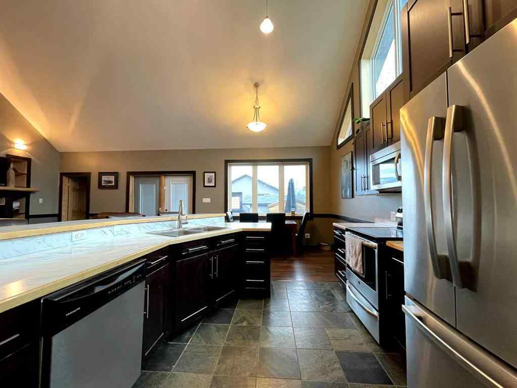 MLS® A2190513 - 810 7 Ave   in NONE Fox Creek, Residential