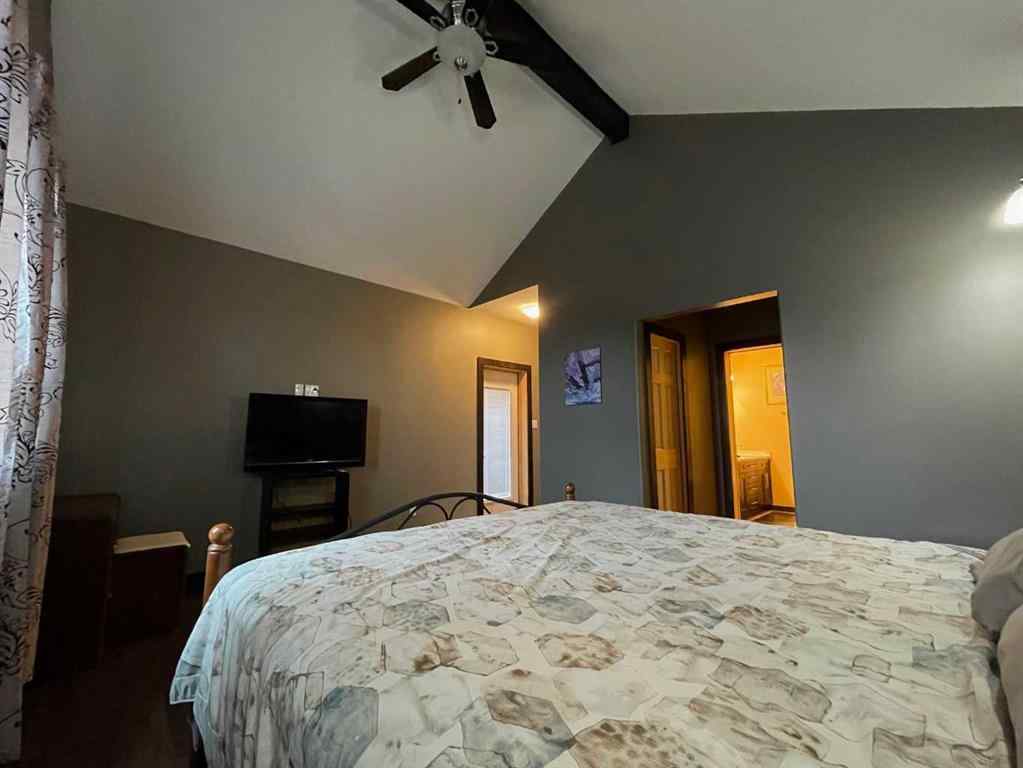 MLS® A2190513 - 810 7 Ave   in NONE Fox Creek, Residential