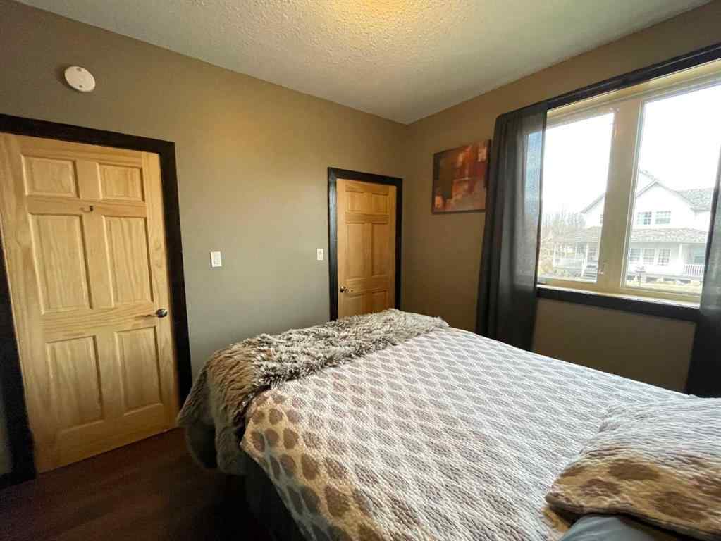 MLS® A2190513 - 810 7 Ave   in NONE Fox Creek, Residential