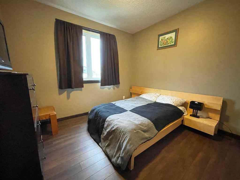 MLS® A2190513 - 810 7 Ave   in NONE Fox Creek, Residential