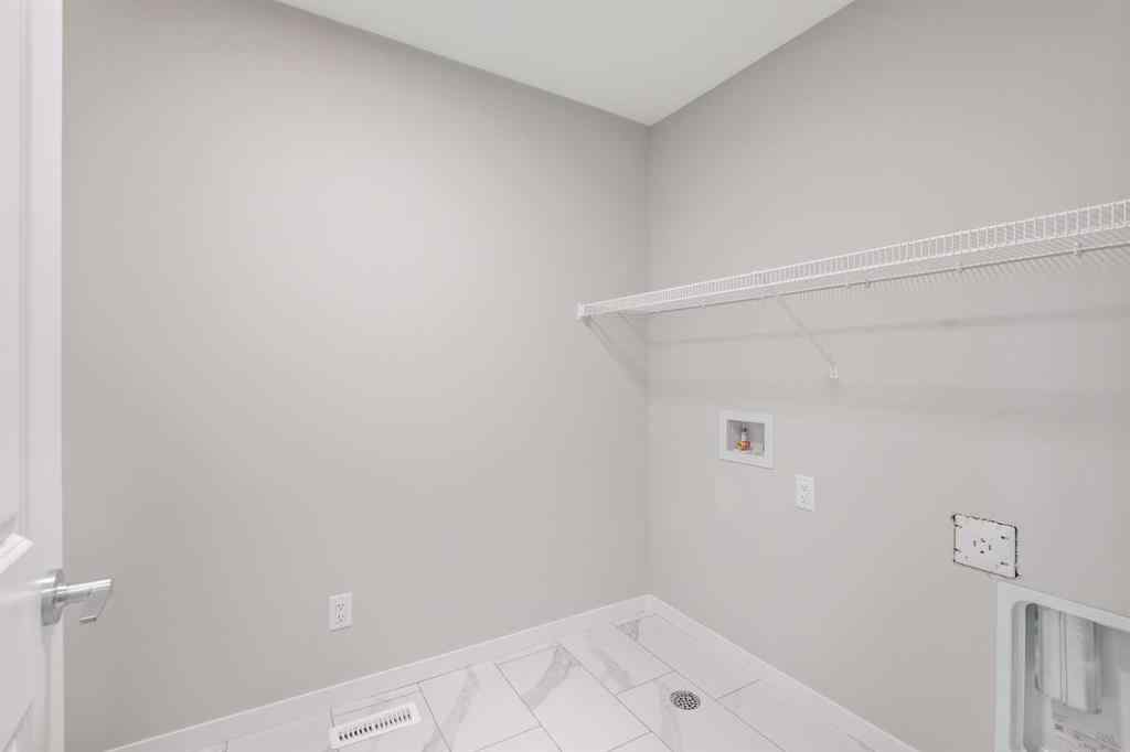 MLS® A2190578 - 324 Magnolia Crescent SE in Mahogany Calgary, Residential