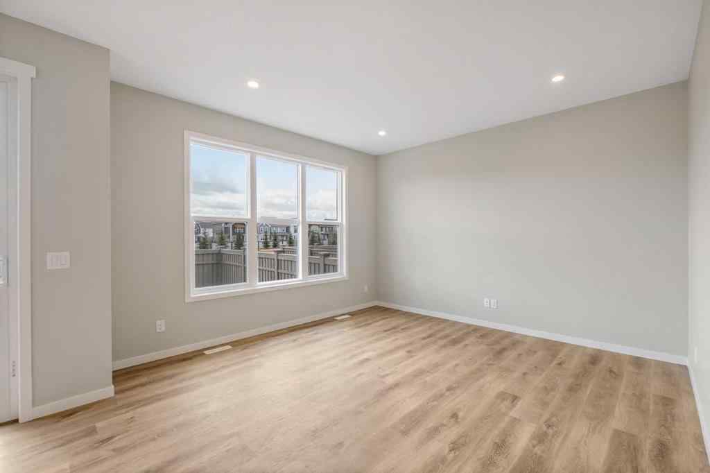 MLS® A2190578 - 324 Magnolia Crescent SE in Mahogany Calgary, Residential