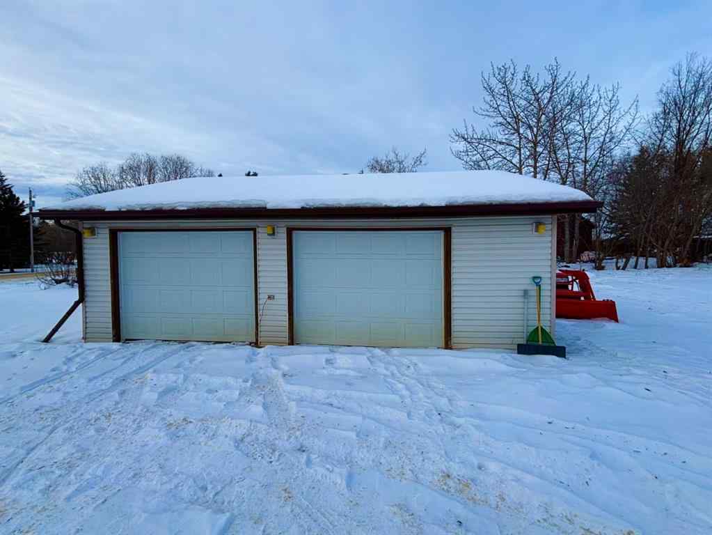 MLS® A2190743 - 122,  15249 Twp Rd 665 A   in Missawawi Lake Estate Rural Lac La Biche County, Residential