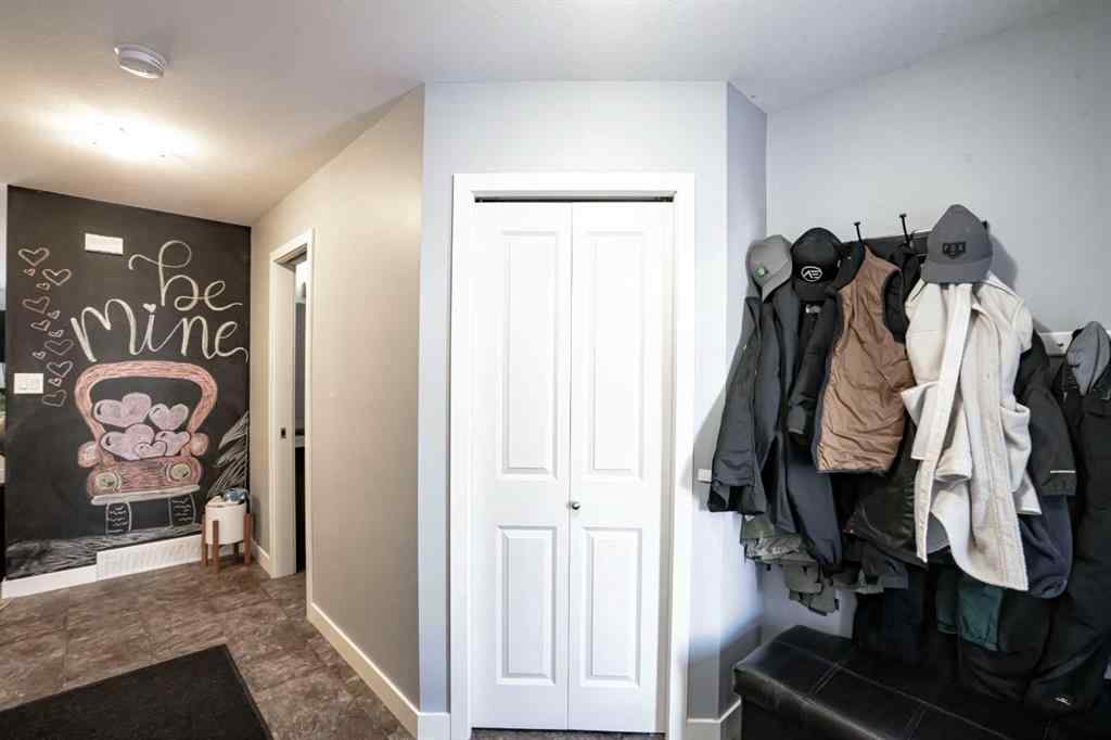 MLS® A2190834 - 11307 91 Street  in Lower West Peace Peace River, Residential