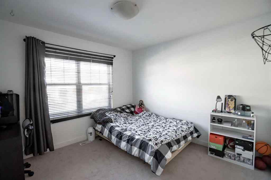 MLS® A2190834 - 11307 91 Street  in Lower West Peace Peace River, Residential
