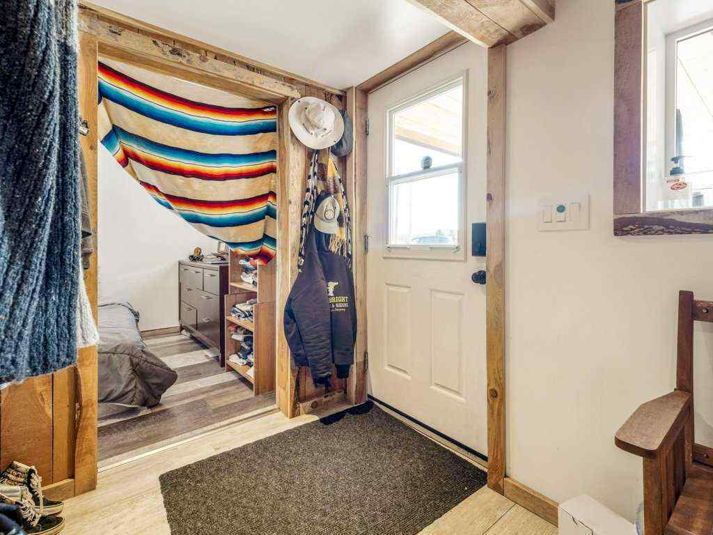 MLS® A2190841 - 6501 22 Avenue  in NONE Coleman, Residential