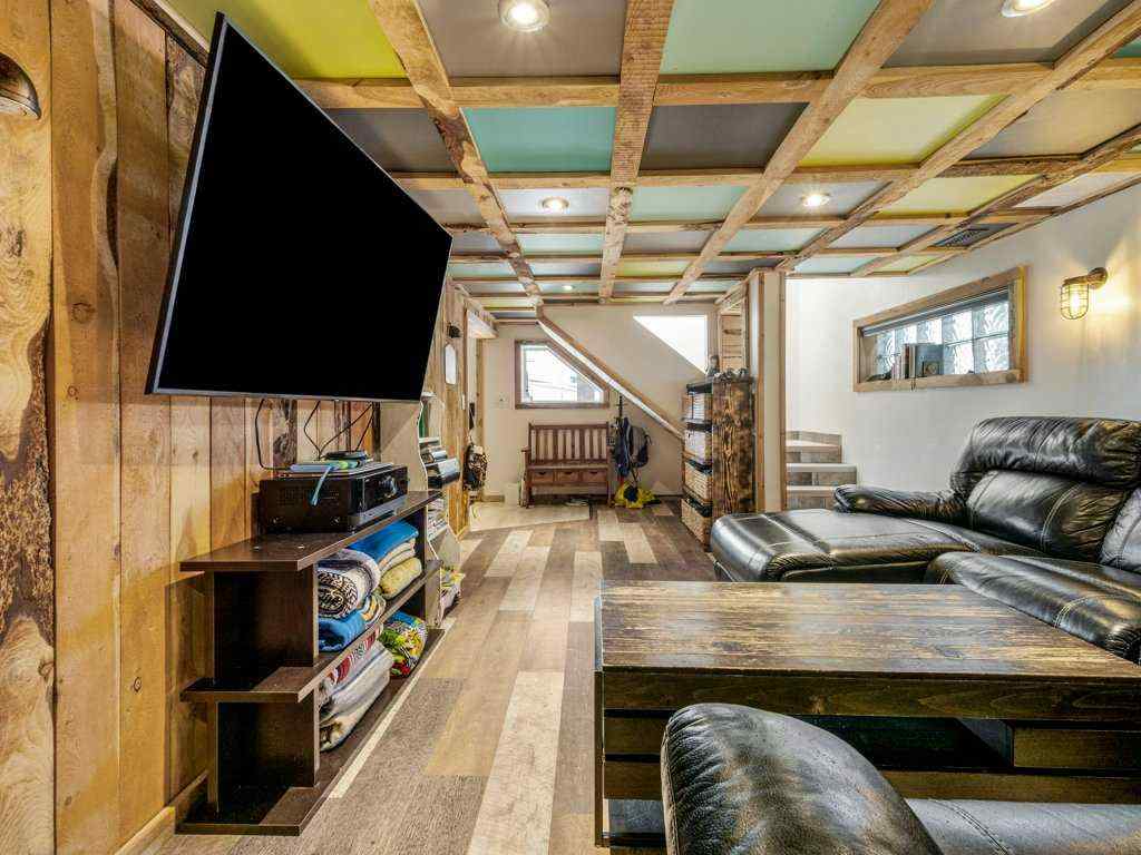 MLS® A2190841 - 6501 22 Avenue  in NONE Coleman, Residential