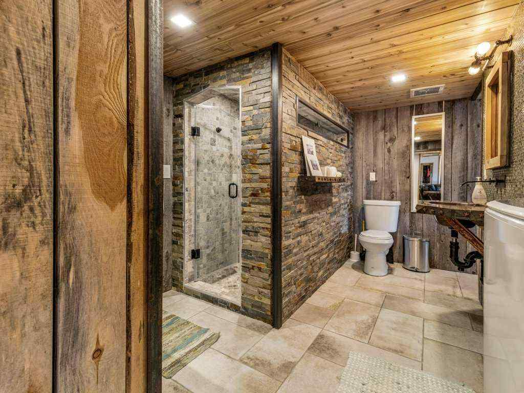 MLS® A2190841 - 6501 22 Avenue  in NONE Coleman, Residential