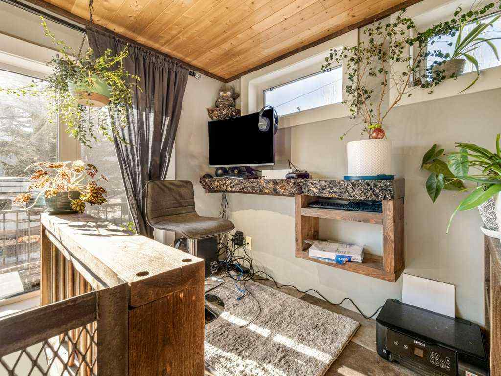 MLS® A2190841 - 6501 22 Avenue  in NONE Coleman, Residential