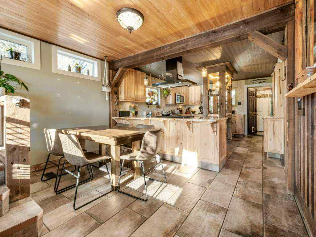 MLS® A2190841 - 6501 22 Avenue  in NONE Coleman, Residential