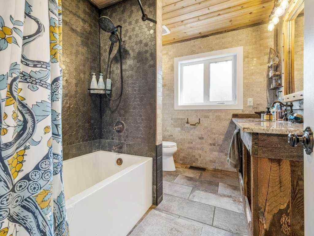 MLS® A2190841 - 6501 22 Avenue  in NONE Coleman, Residential