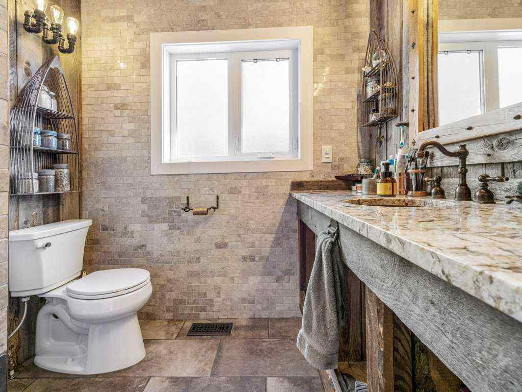MLS® A2190841 - 6501 22 Avenue  in NONE Coleman, Residential