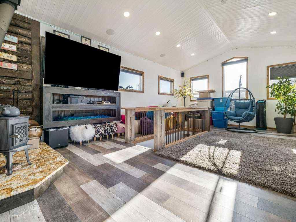 MLS® A2190841 - 6501 22 Avenue  in NONE Coleman, Residential