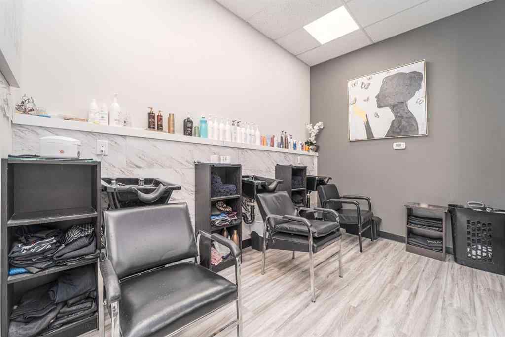 MLS® A2190970 - 210B 12A Street N in Senator Buchanan Lethbridge, Commercial