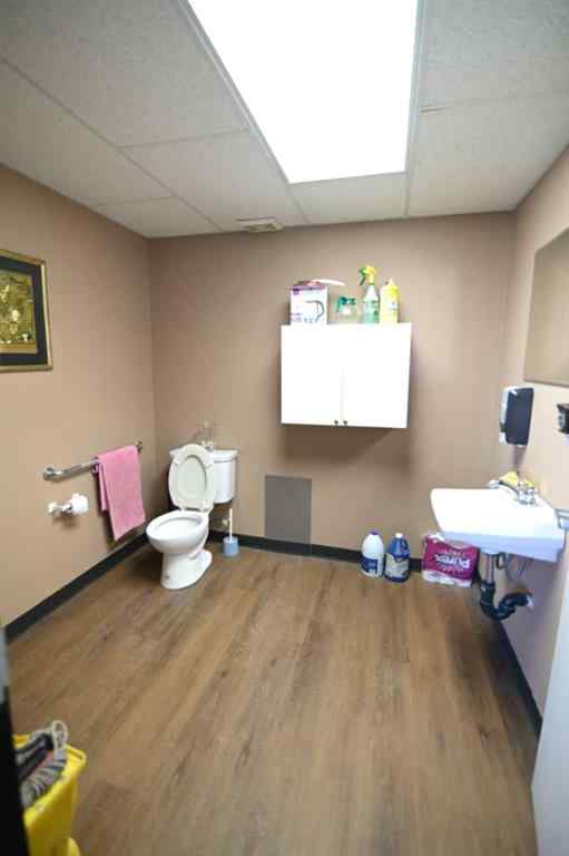 MLS® A2191126 - Unit #Bays 4-5 7419 50 Avenue  in Northlands Industrial Park Red Deer, Commercial