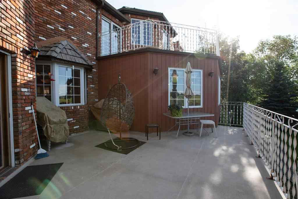 MLS® A2191155 - 6804 42A Avenue  in Duggan Park Camrose, Residential