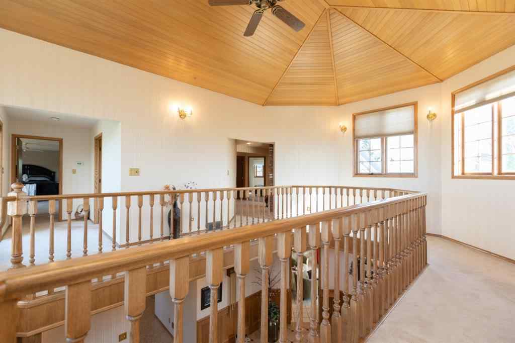 MLS® A2191155 - 6804 42A Avenue  in Duggan Park Camrose, Residential
