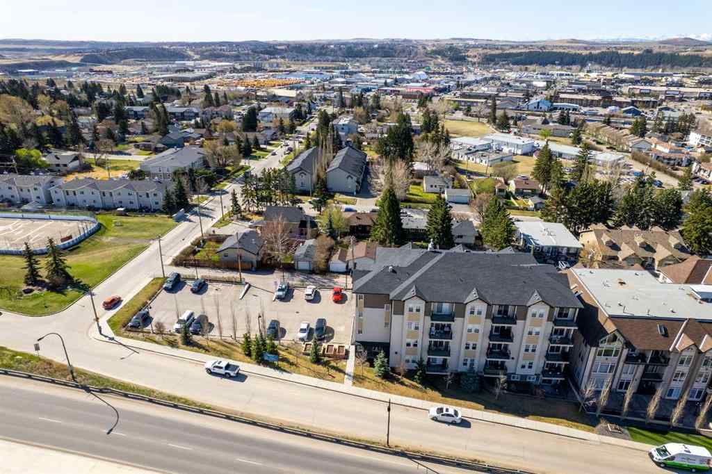 MLS® A2191234 - 213 Mountain Street  in Downtown Cochrane, Commercial