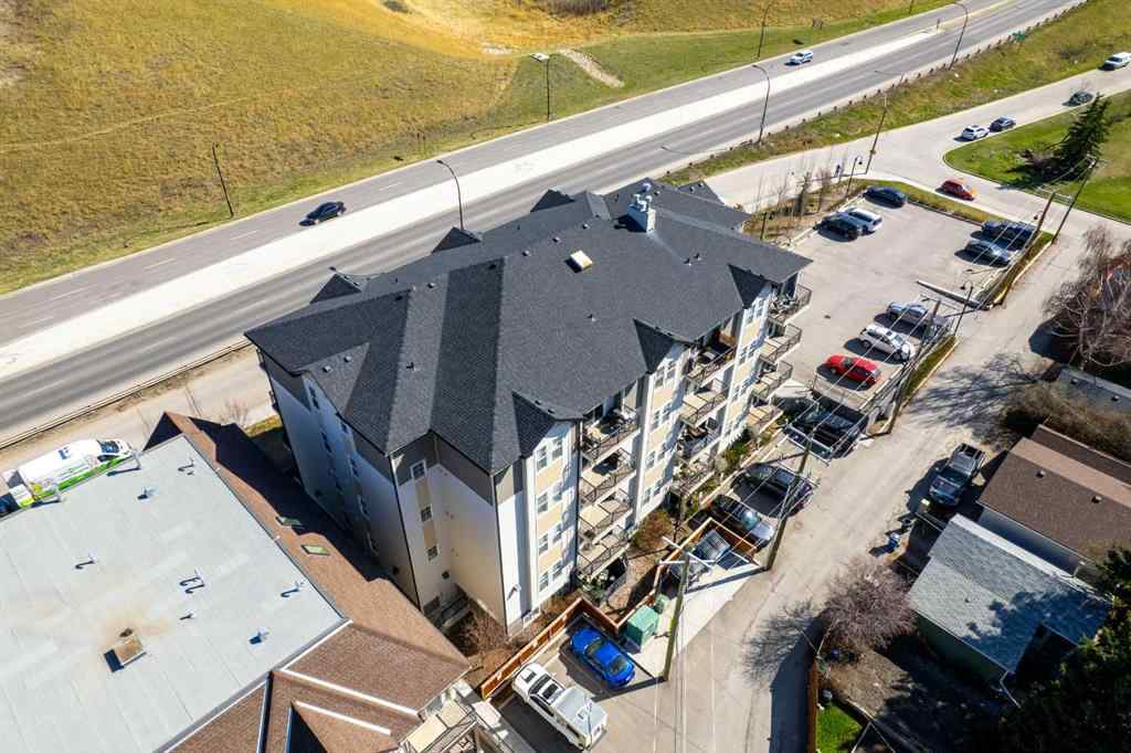 MLS® A2191234 - 213 Mountain Street  in Downtown Cochrane, Commercial