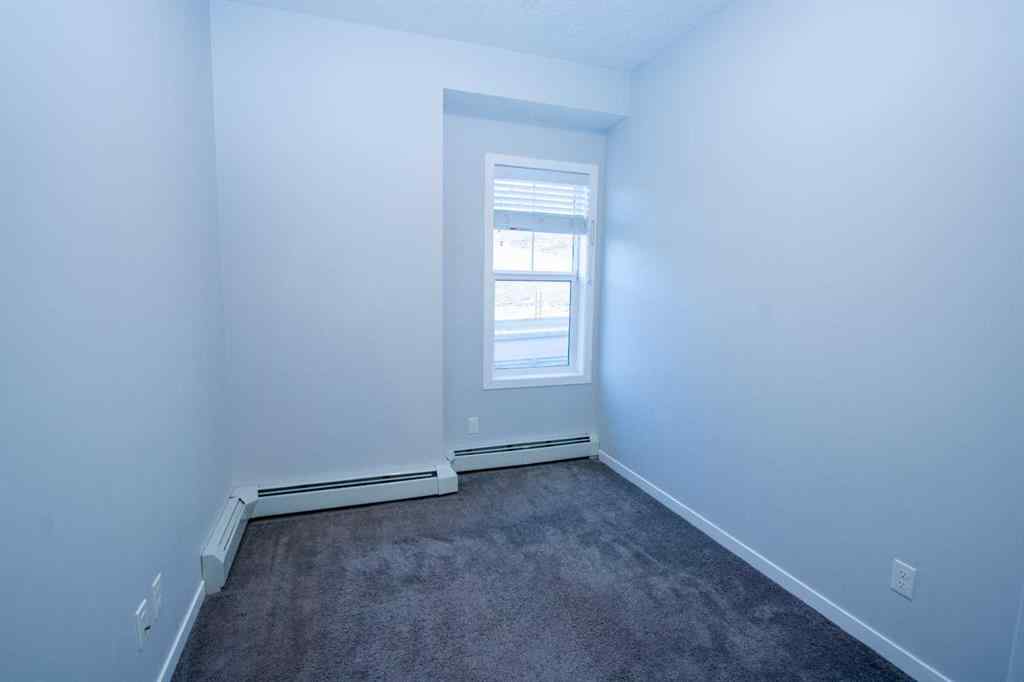MLS® A2191234 - 213 Mountain Street  in Downtown Cochrane, Commercial