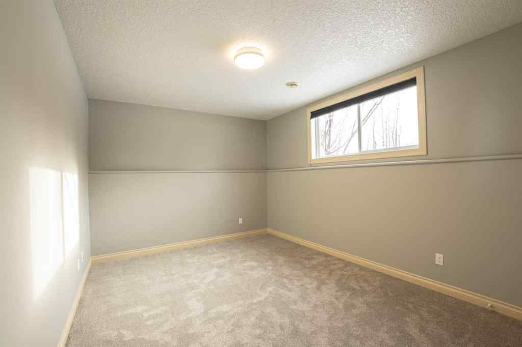 MLS® A2191366 - 10101 72A Avenue  in Mission Heights Grande Prairie, Residential
