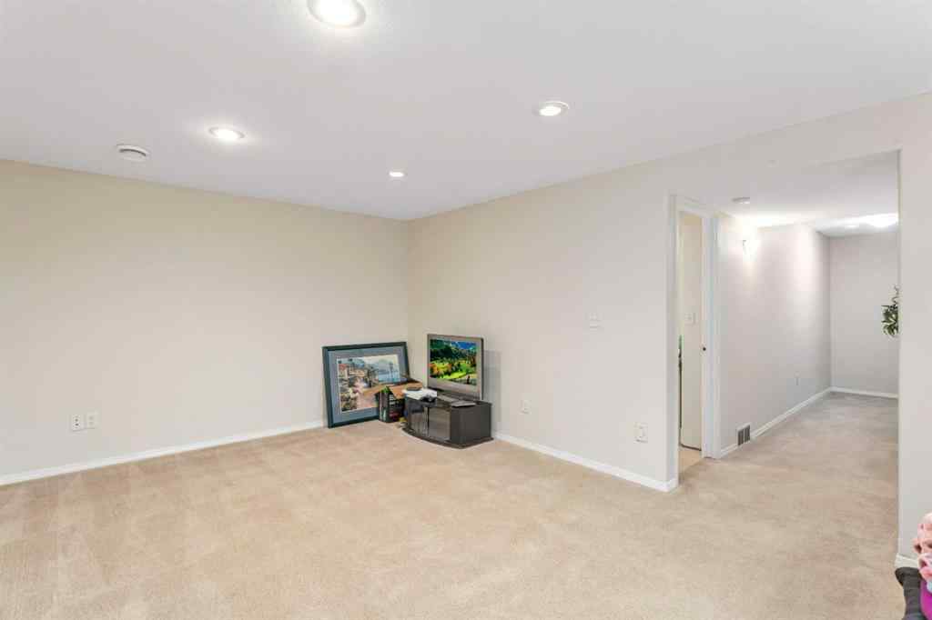 MLS® A2191512 - 116 Arthur Close  in Aspen Ridge Red Deer, Residential