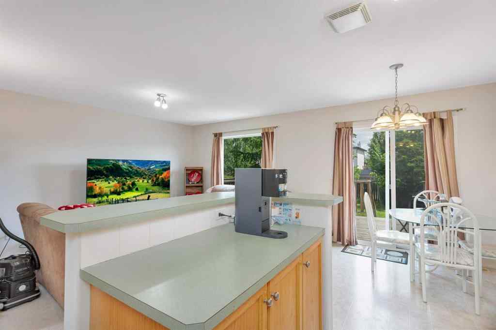 MLS® A2191512 - 116 Arthur Close  in Aspen Ridge Red Deer, Residential