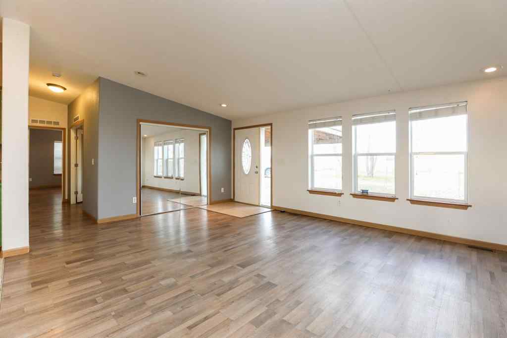 MLS® A2191543 - 112001B Hays Road E   in NONE Rural Taber, M.D. of, Residential