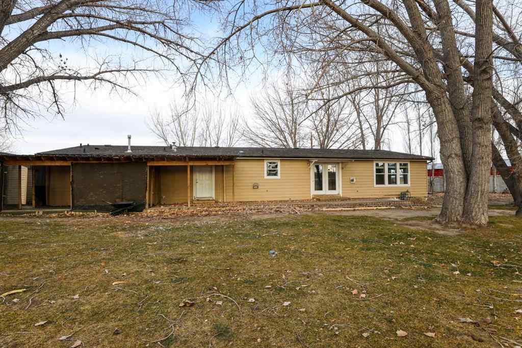 MLS® A2191543 - 112001B Hays Road E   in NONE Rural Taber, M.D. of, Residential