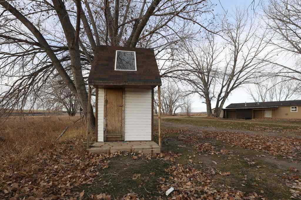 MLS® A2191543 - 112001B Hays Road E   in NONE Rural Taber, M.D. of, Residential