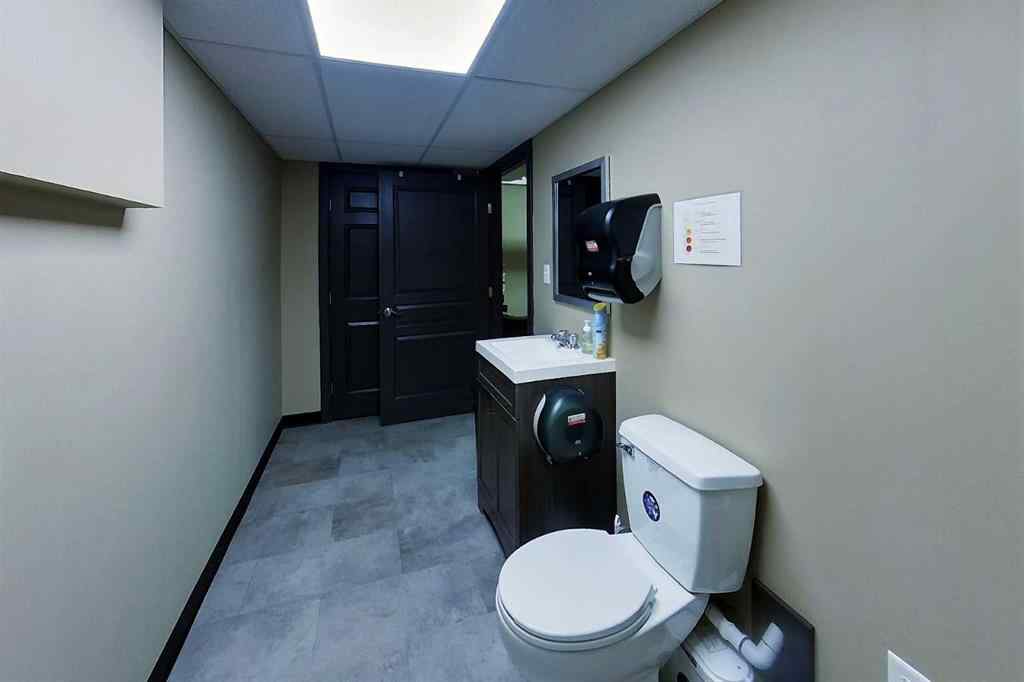 MLS® A2191576 - 5016 4 Avenue  in Edson Edson, Commercial