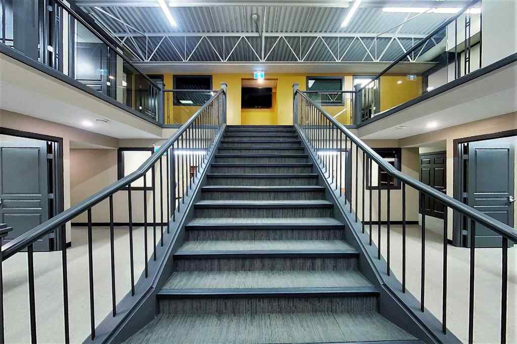 MLS® A2191576 - 5016 4 Avenue  in Edson Edson, Commercial