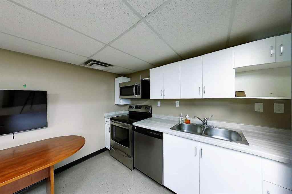 MLS® A2191576 - 5016 4 Avenue  in Edson Edson, Commercial