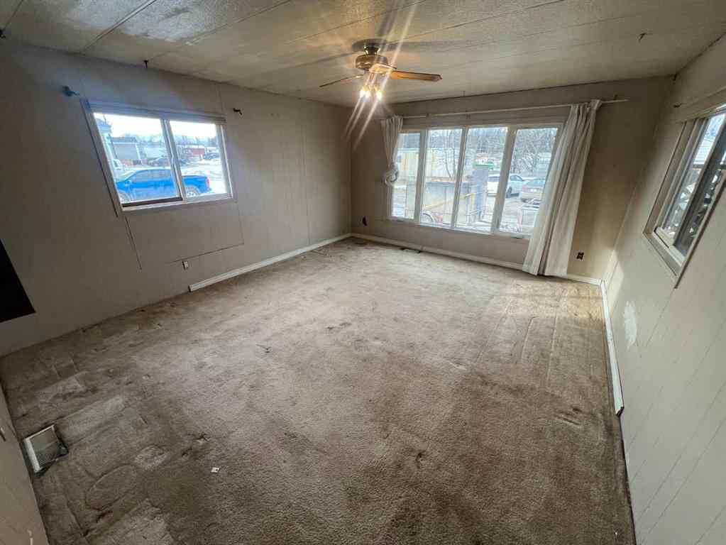 MLS® A2191595 - Unit #339 133 Jarvis Street  in Mountain View Hinton, Mobile