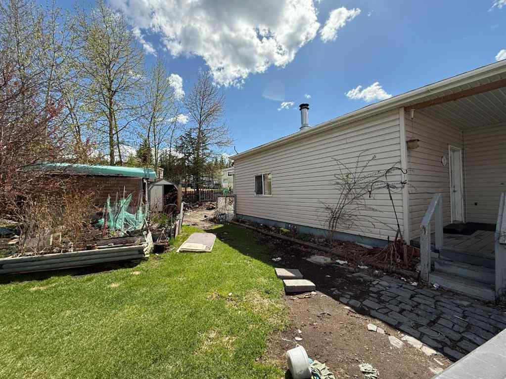 MLS® A2191595 - Unit #339 133 Jarvis Street  in Mountain View Hinton, Mobile