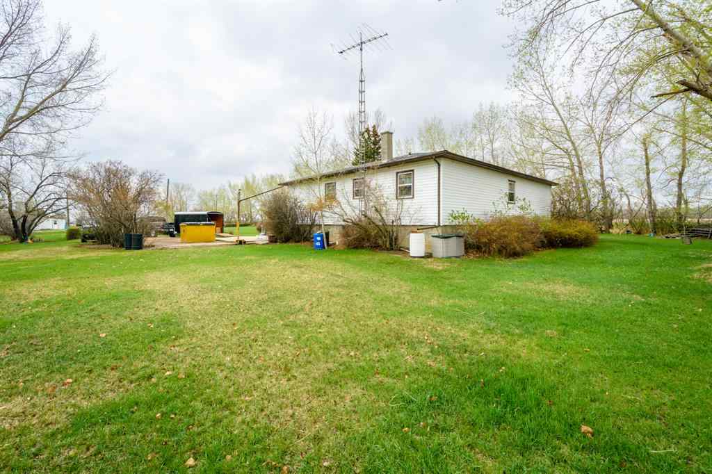 MLS® A2191659 - 30319 Highway 2A   in NONE Carstairs, Agri-Business