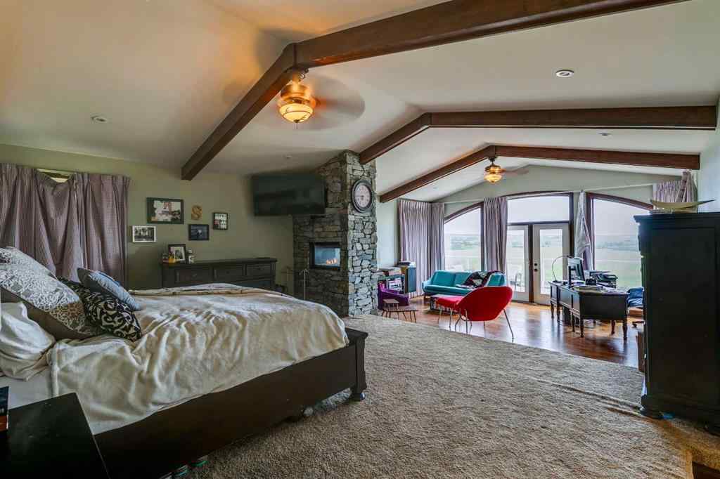 MLS® A2191909 - 354032 80 Street E in NONE Rural Foothills County, Residential