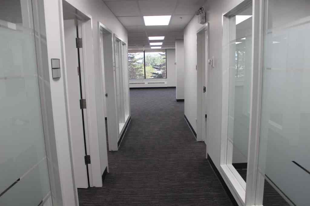 MLS® A2191922 - 550 71 Avenue SE in Fairview Industrial Calgary, Commercial
