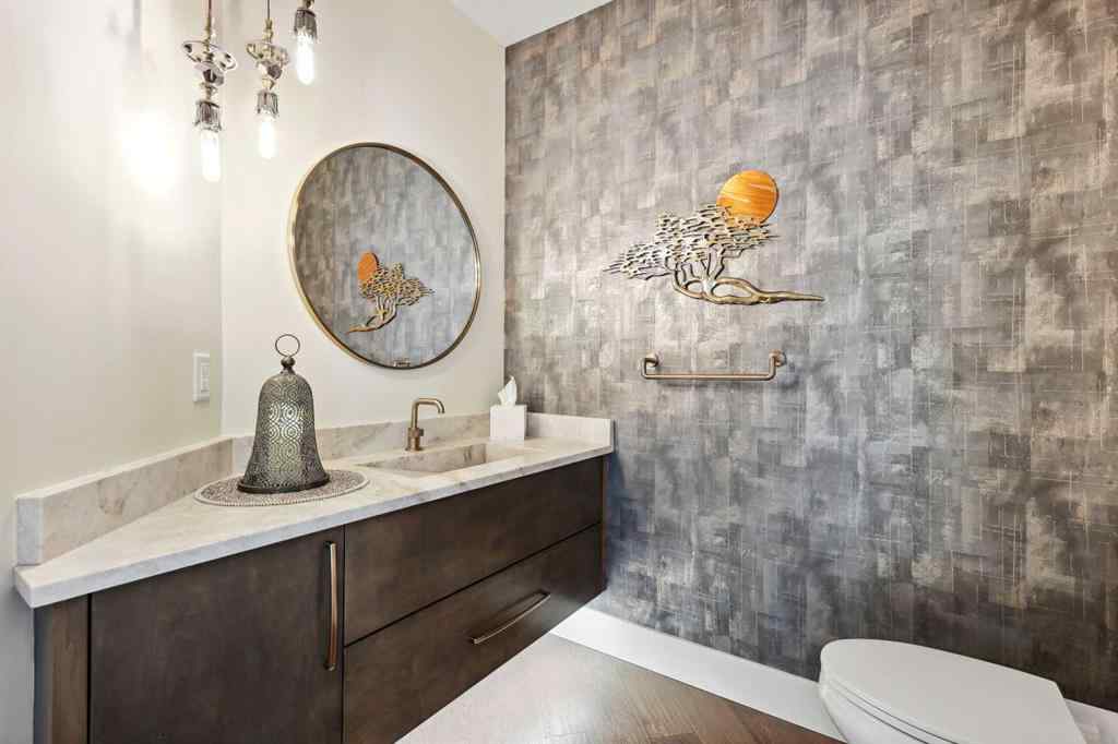MLS® A2191992 - 2850 77 Street SW in Springbank Hill Calgary, Residential