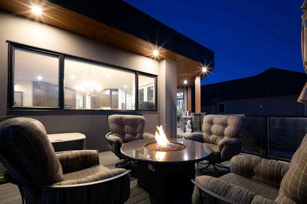 MLS® A2191992 - 2850 77 Street SW in Springbank Hill Calgary, Residential