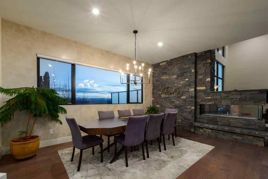 MLS® A2191992 - 2850 77 Street SW in Springbank Hill Calgary, Residential