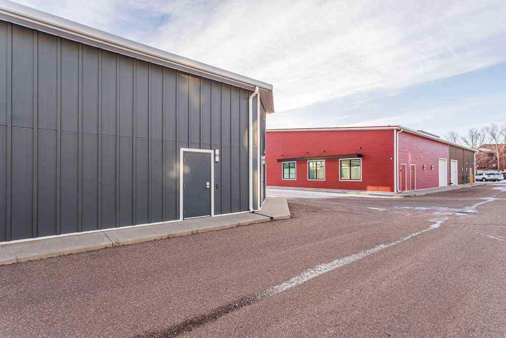 MLS® A2192040 - Unit #103A 3752 51 Avenue  in Southridge Lloydminster, Commercial