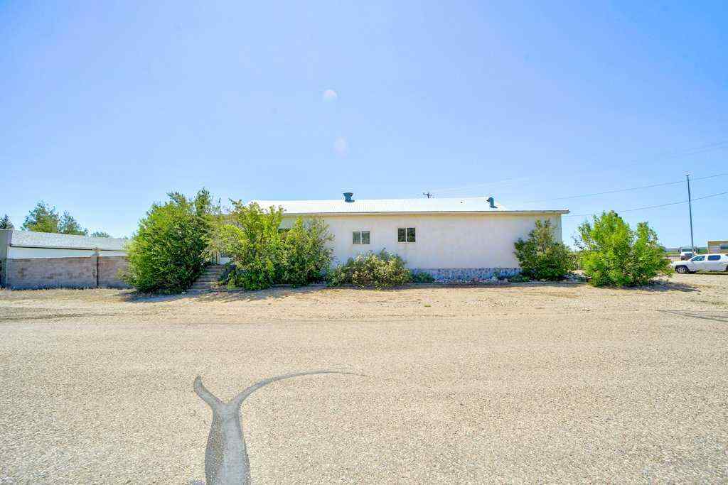 MLS® A2192041 - 208 RAILWAY Street SE in NONE Milk River, Residential