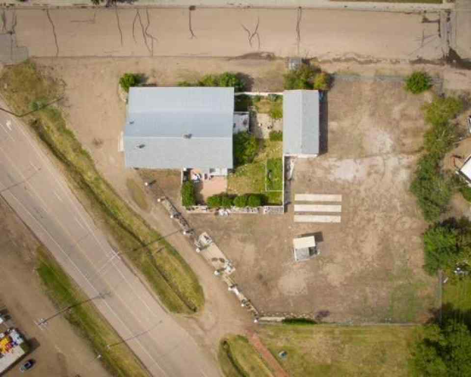 MLS® A2192041 - 208 RAILWAY Street SE in NONE Milk River, Residential