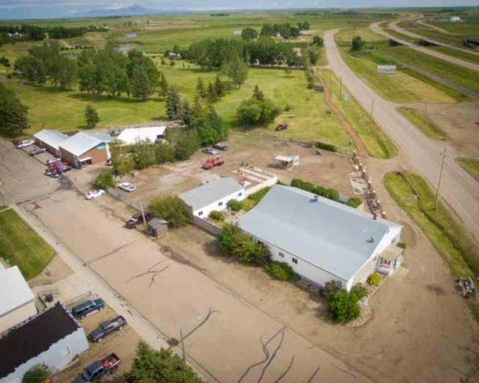 MLS® A2192041 - 208 RAILWAY Street SE in NONE Milk River, Residential