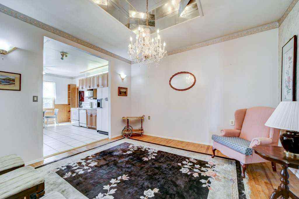 MLS® A2192041 - 208 RAILWAY Street SE in NONE Milk River, Residential